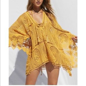 Botticelli French Kaftan OS NWOT